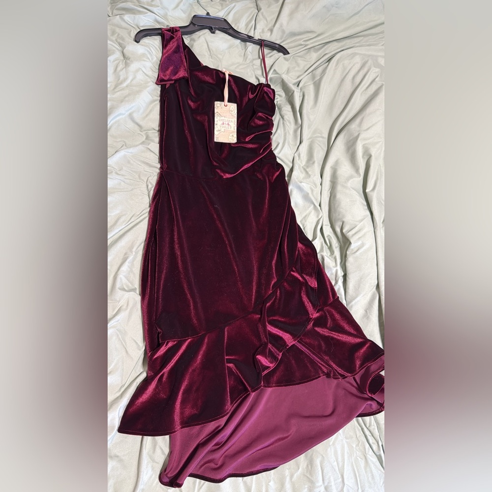 Chelsea & Violet Deep Red One-Shoulder Dress